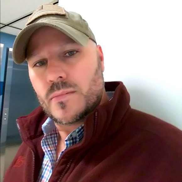 Meet your Posher, Damian - Picture 1 of 1